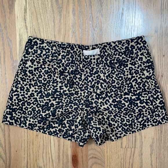Banana Republic Pants - Banana Republic Cheetah Shorts